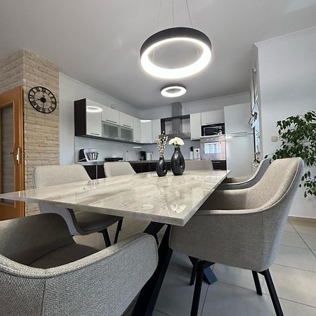 Kristina Apartments Задар Экстерьер фото