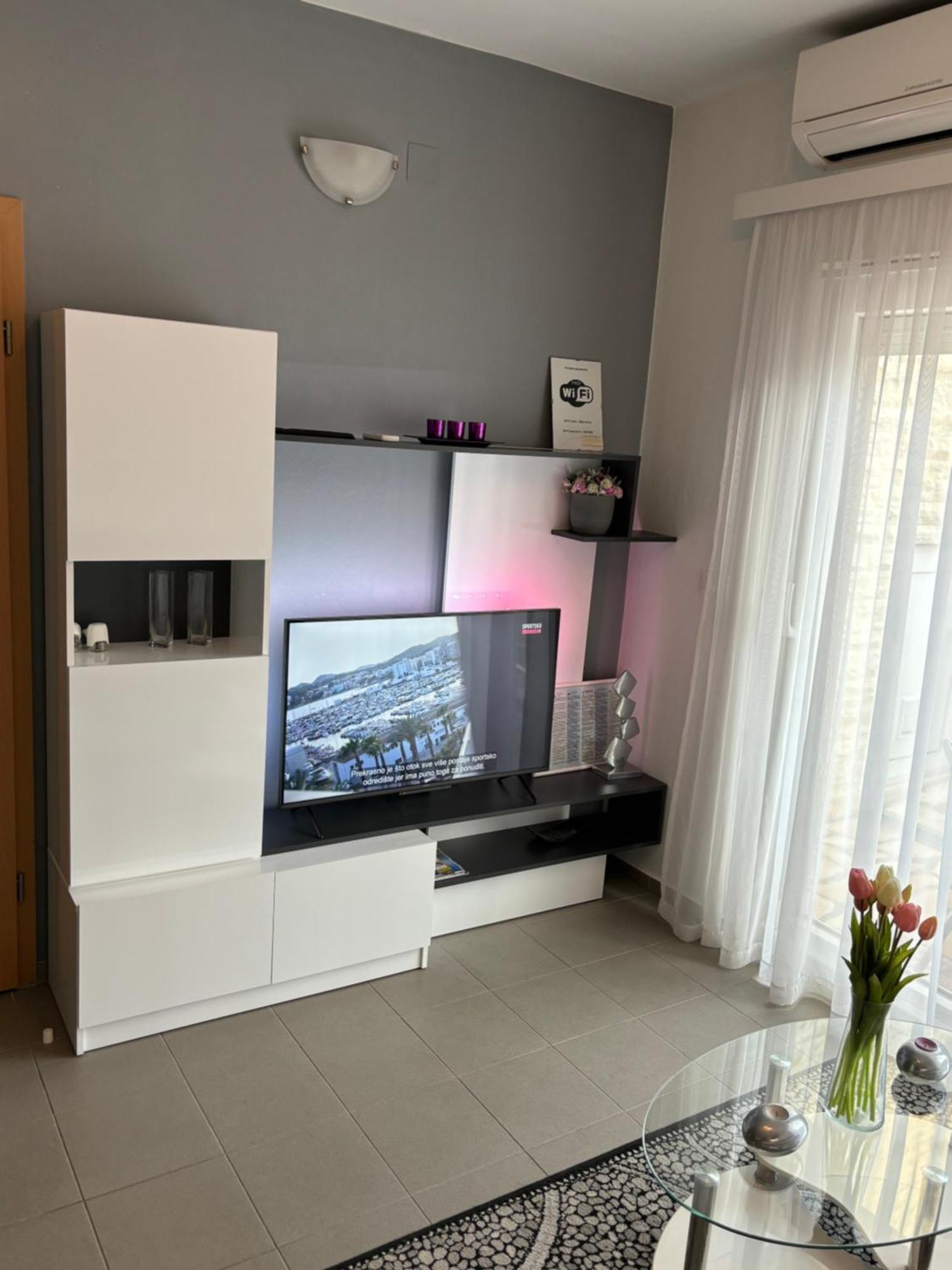 Kristina Apartments Задар Экстерьер фото
